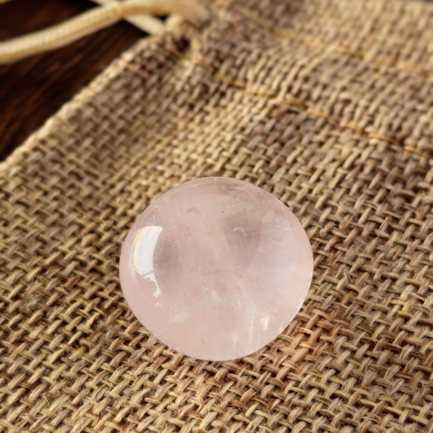 Quartz Rose &ndash; Pierre du c&oelig;ur