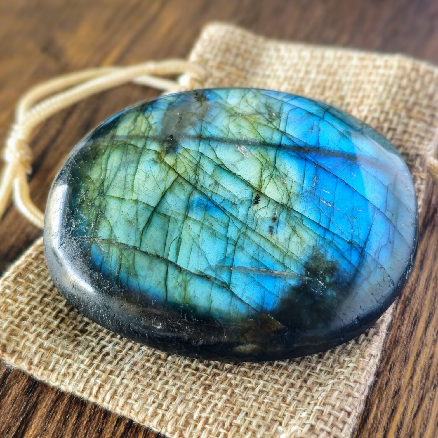 galet labradorite