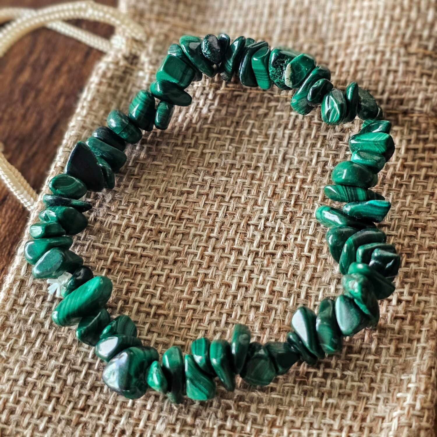 Bracelet en malachite brute